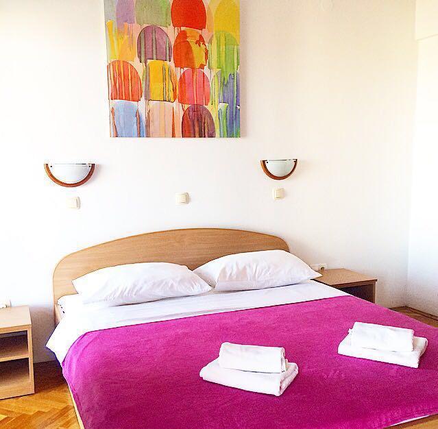 Guest House Mamut Kastela Bagian luar foto