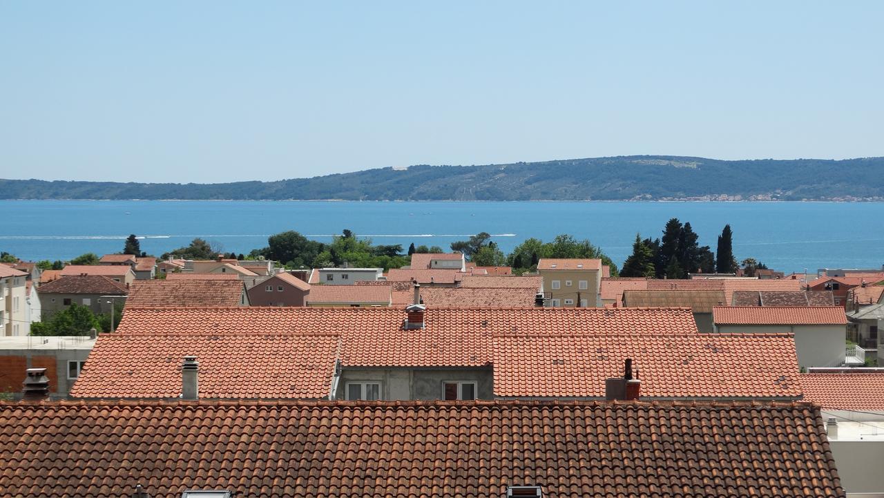 Guest House Mamut Kastela Bagian luar foto